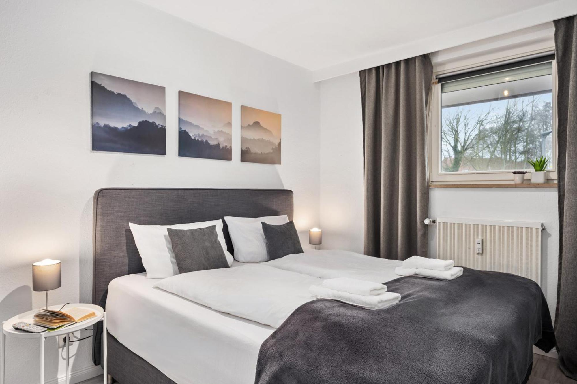 Greypearl - Ruhig Gelegen Mit Terrasse - Strandnaehe - Parkplatz - Wlan *